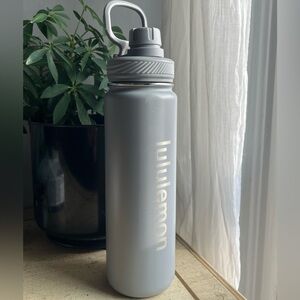 Lulu Lemon Water Bottle